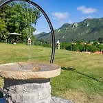Apto Ciervo Con Vistas A La Montana Lägenhet Cuerres