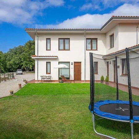 Apto Ciervo Con Vistas A La Montana Apartmán Cuerres